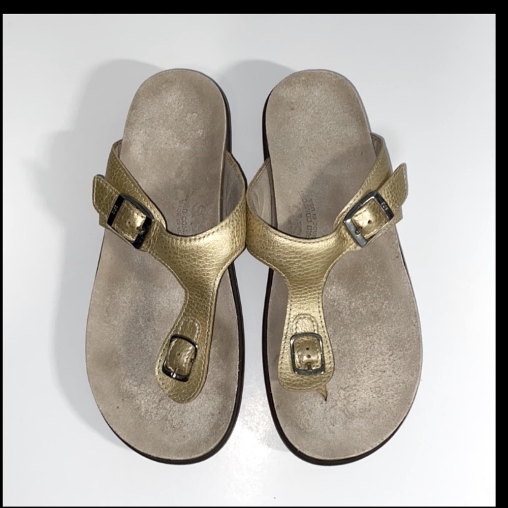 “FIRM PRICE” SAS SANIBEL SHINY GOLD SANDALS
